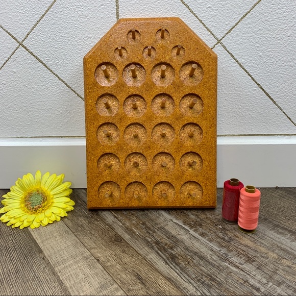 Vintage 1975 25 Peg Thread Bobbin Wooden Holder